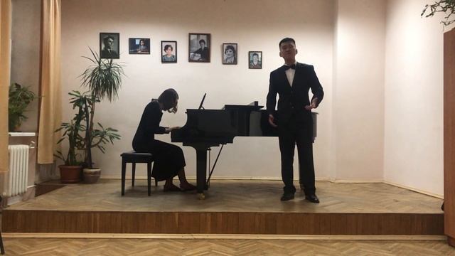 Фэн Шаожань. М.И. Глинка «Победитель» смотреть онлайн