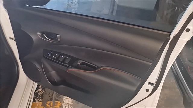 Walkaround Toyota Yaris GR Sport CVT 7 Airbags [XP150] 2nd Facelift (2021) - Indonesia смотреть онлайн