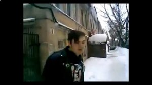 Ржака. Нах..   вы нас снимаете?  У нас группа сартирный союз :-)