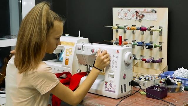 Проект по созданию современных нарядов с национальными элементами "без прошлого нет будущего" Ч.2 смотреть онлайн