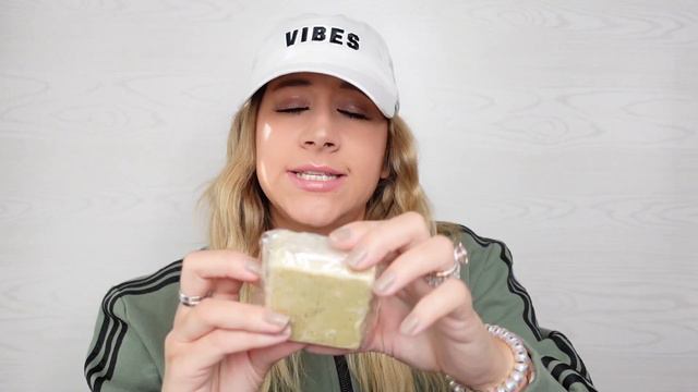 LUSH Cosmetics HAUL - Let’s Start a Petition! смотреть онлайн