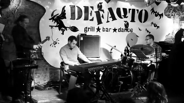 Timur Nekrasov Quartet - "Miles ahead" M. Davis смотреть онлайн