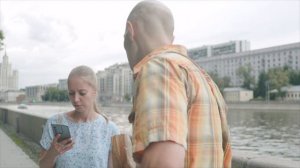 Поговори со мной / короткометражный фильм