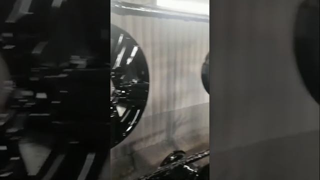Порошковая полимерная покраска пескоструй восстановление дисков R18 Чёрный суперглянец +38050320326 смотреть онлайн