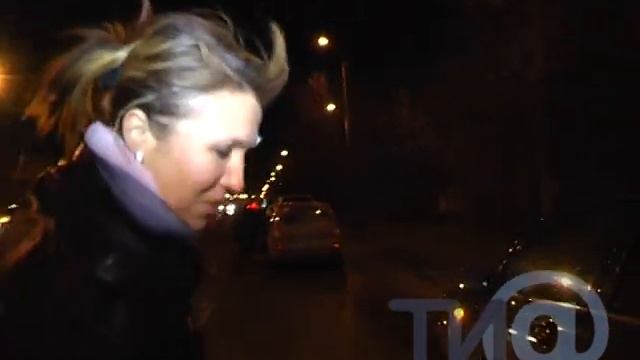 В Твери на улице Туполева девять машин попали в яму смотреть онлайн