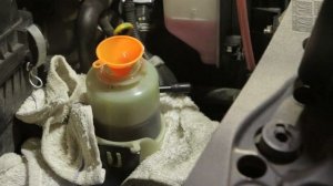 Toyota Land Cruiser 200 Power Steering Fluid change/replacement