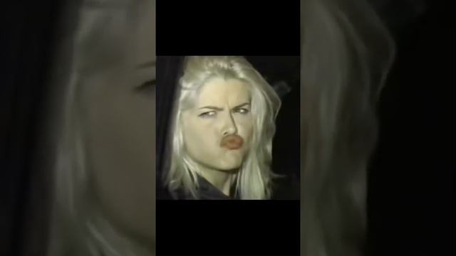 Красивая девушка, не оторвать глаза - медитация смотреть онлайн