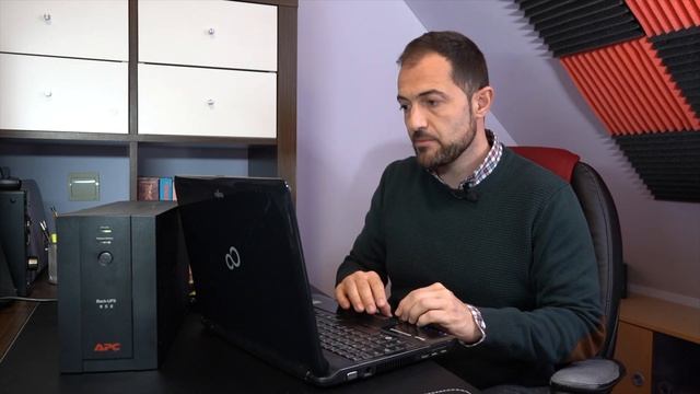 ? ¿Qué es un SAI? ¿Cómo funciona? ? Cambio de Batería ? [APC500 + APC700 + APC950 + APC1400] смотреть онлайн