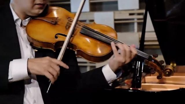Brahms Hungarian Dance No.5 on VIOLA смотреть онлайн