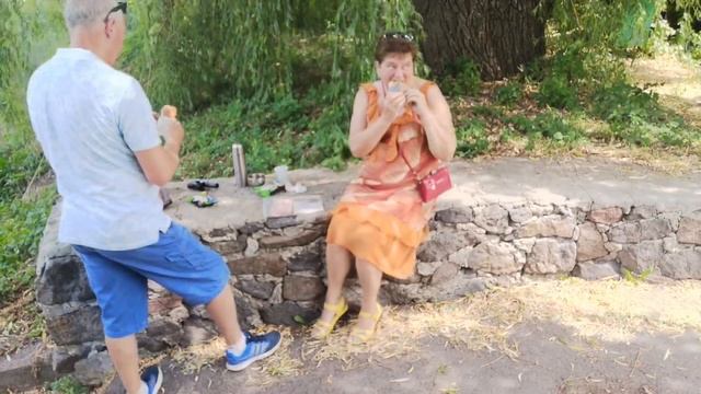 Путешествие в рай. Киевский Ботанический сад в июне 2021 года. смотреть онлайн