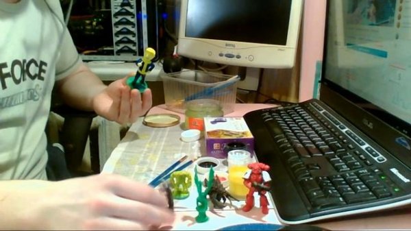 Раскрашиваем Vault Boy напечатанного на 3д-принтере