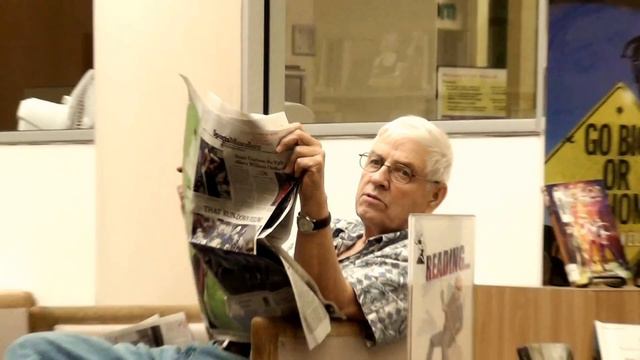 Falling & Farting in Public Places смотреть онлайн