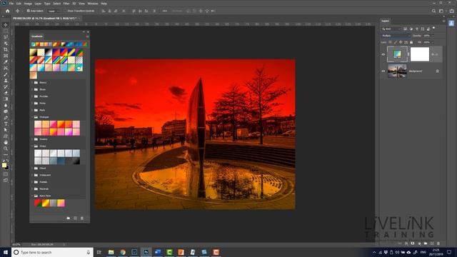 New and Enhanced Presets in Photoshop 2020 смотреть онлайн