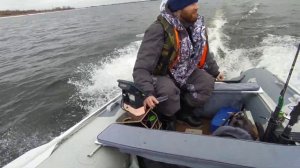 Обкатка лодочного мотора Микатсу 9.9 (Mikatsu M20FHS) на лодке Гладиатор 380 НДНД (Gladiator 380)