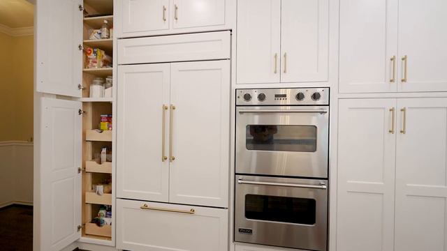 White Kitchen Remodeling Project in Sterling VA - Prime Custom смотреть онлайн