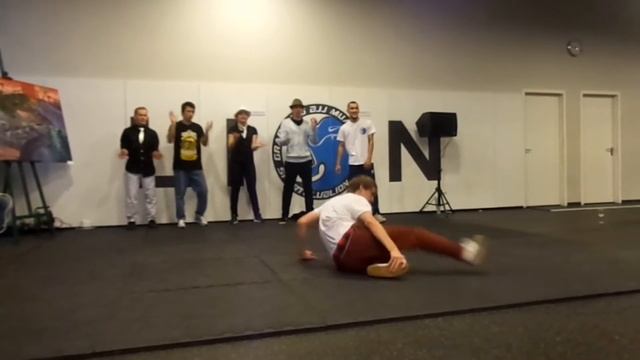 MEDNOY LIONBAZA смотреть онлайн
