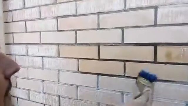 Очистка от высолов - CL-Clean, ISOMAT - Материал для очистки фасада смотреть онлайн