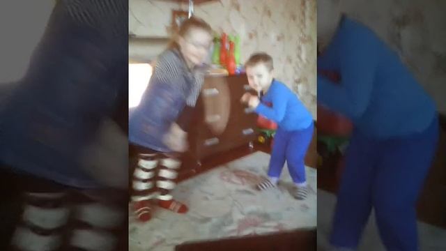 Танец маленьких утят смотреть онлайн