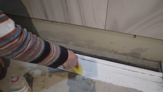 С чего начать укладку пола в душевой без бортика - как правильно? смотреть онлайн