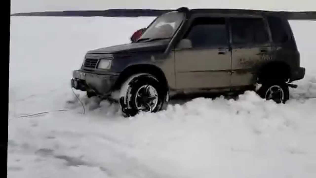Suzuki Escudo завязывает лом узлом) Или как сделать серп из лома!