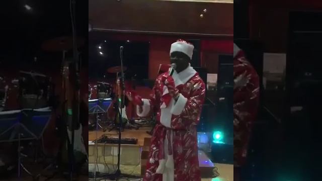 Татарская песня поет Оливер Мукенди ))