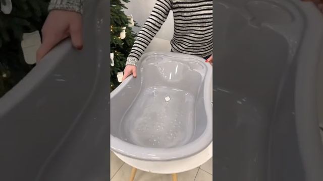 детская ванночка для первого купания смотреть онлайн