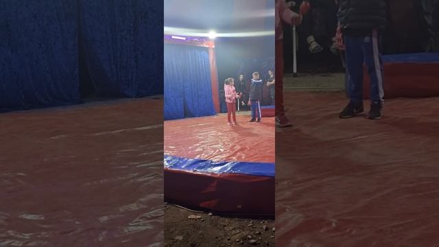 Я на арене цирка смотреть онлайн