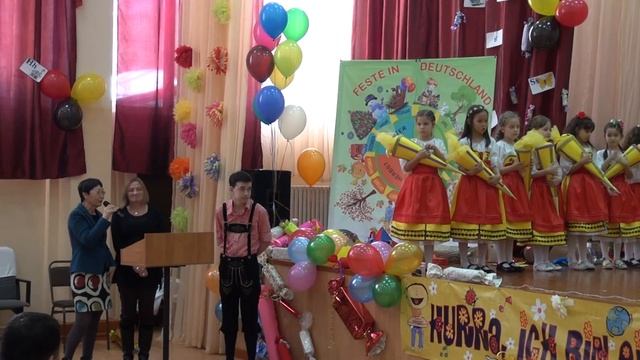 Посвящение в первоклассники. 1"М" класс смотреть онлайн