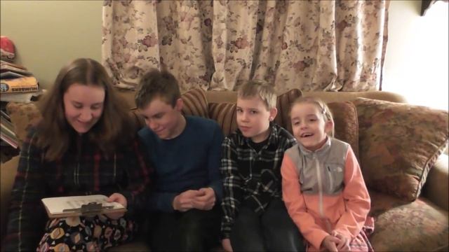 Kid's REACT To Viewer's Suggestions On What Should We Name Our Baby смотреть онлайн