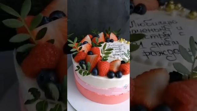 Торт с ягодами. Три шоколада. Cakes. Декор торта смотреть онлайн