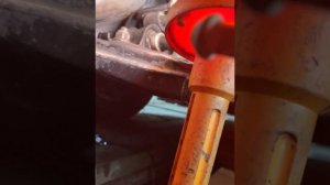 Замена втулок переднего стабилизатора Форд Мондео 4