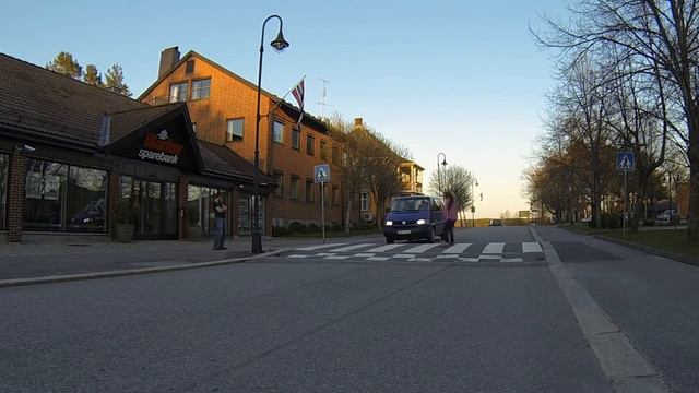 Необычный пешеходный переход в г. Ørje, Норвегия смотреть онлайн