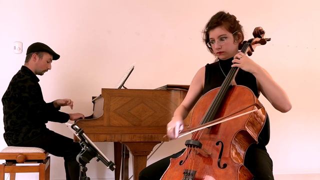 Flight of the Bumblebee for Cello and Piano, N.Rimskij-Korsakow смотреть онлайн
