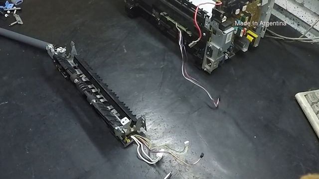 Reparación de fusor de HP 1018 смотреть онлайн