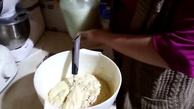 Традиция. Блинчики в субботу утром. Рецепт блинчиков, а не блинов. Утро в очень многодетной семье смотреть онлайн