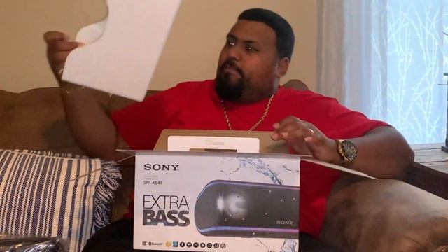 Sony XB41 смотреть онлайн