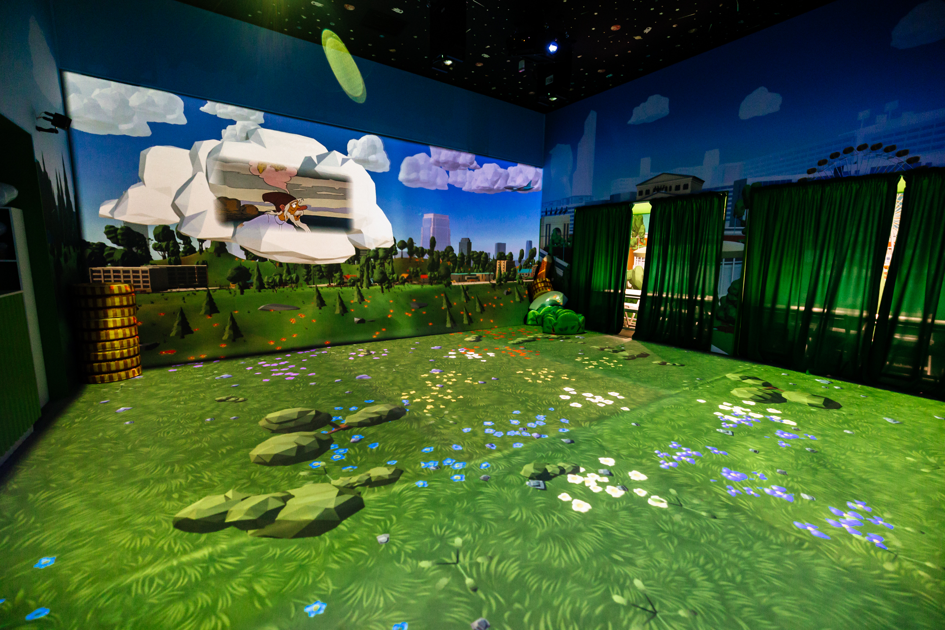 Детская программа Гостиного Двора: игры, квесты, мастер-классы и спектакли смотреть онлайн