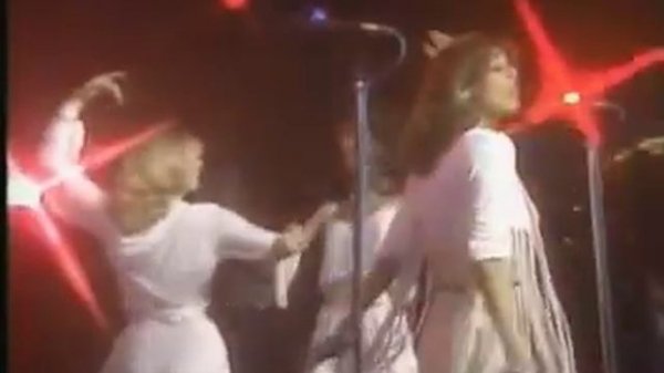 Arabesque - Midnight dancer