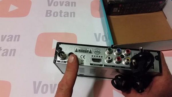 Распаковка DVB-T2 приставки М mini+ dvbt777