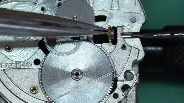 Seiko 7s26 Full Stripdown Service, Restoration And Watch Repair Tutorial