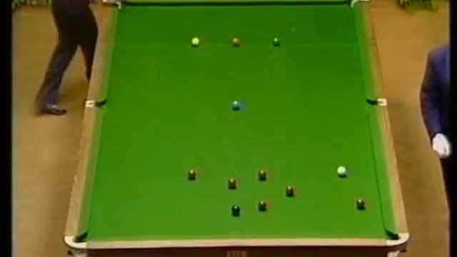 Alex Higgins vs Steve Davis - Masters - Part 1 смотреть онлайн
