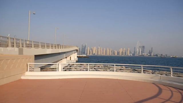 Palm Jumeirah Dubai Tour!! Monorail & Lamborgihins!! смотреть онлайн