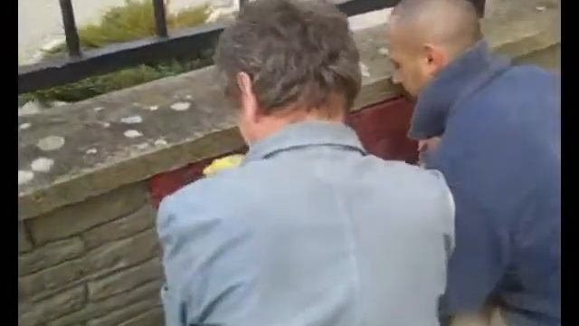 Декорирование забора смесью Графито смотреть онлайн