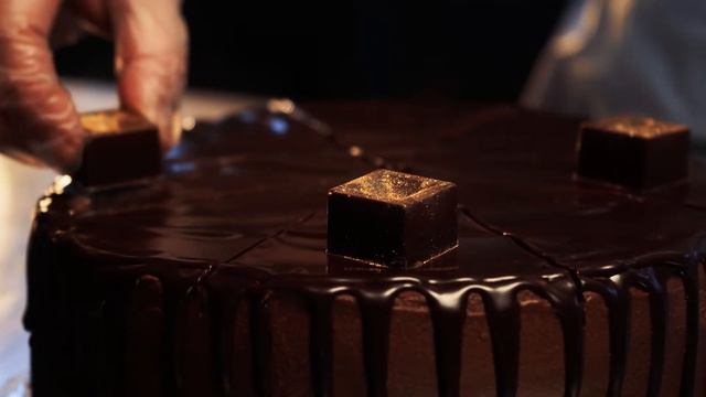 Рекламный ролик "Торт Золотой ключик" смотреть онлайн