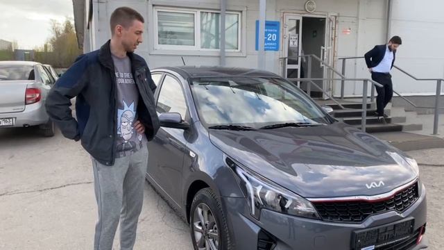 Довольный клиент автосалона Автомобилист смотреть онлайн