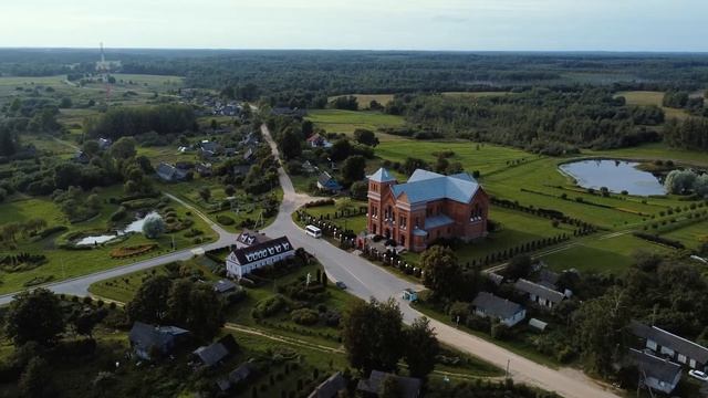 Деревня Росица. В этом месте нужно побывать. Костел и развалины церкви. Интересные походы. смотреть онлайн