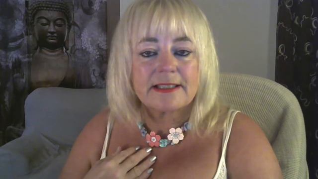 Aprende inglés con Vicki Video 55- Conversación usando Pasado Simple/ Past Simple смотреть онлайн