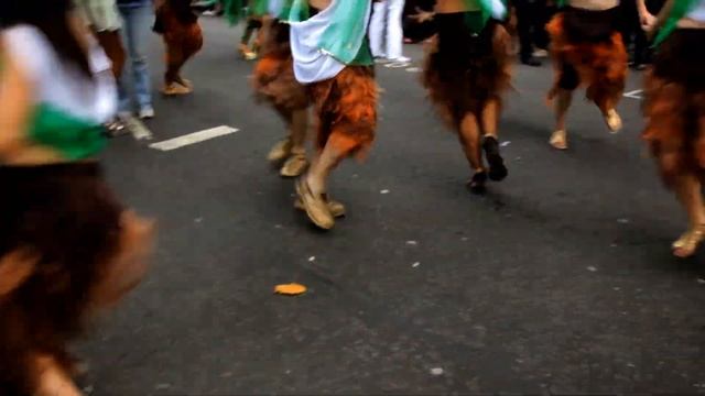 London School of Samba - Notting Hill Carnival 2010 - Gods, Myths and Monsters смотреть онлайн