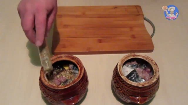 Скумбрия в духовке в горшочках с картошкой! Скумбрия замеченная в горшочке! ВКУСНЯШКА смотреть онлайн