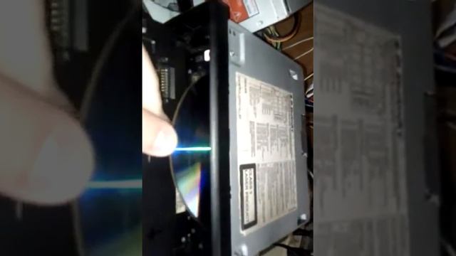 Blaupunkt-MP35 Syracuse Car Stereo does not get CD.What's the problem??Comment please. смотреть онлайн